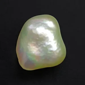 Keshi Pearl  - 3.23 Carats